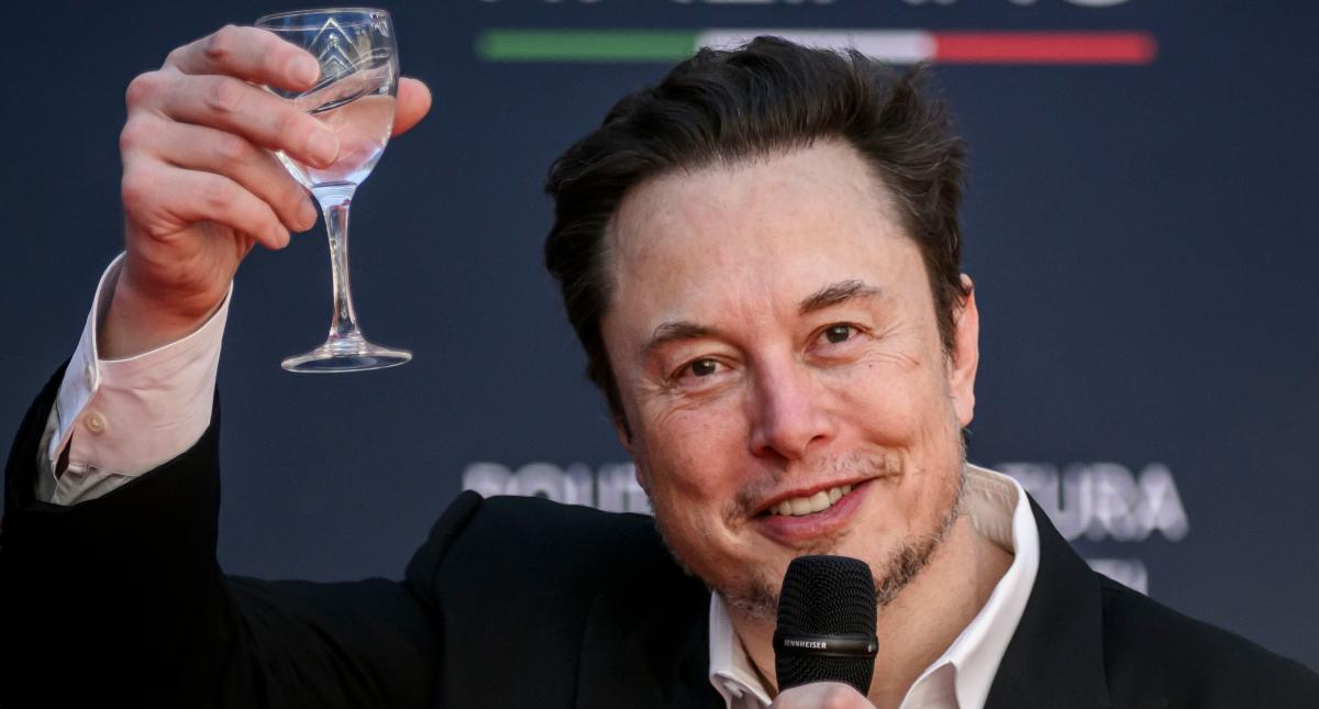 Could Elon Musk Really Become the First Trillionaire in 3 Years? It All Depends on Tesla