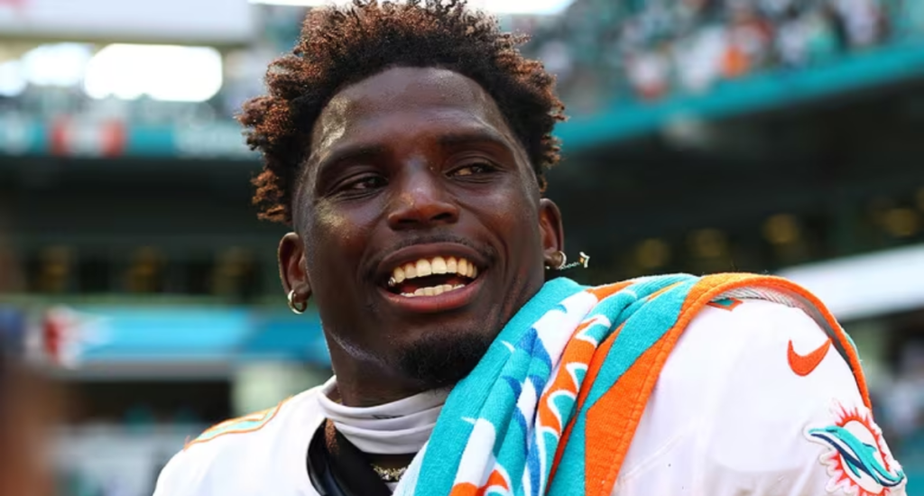 Miami Dolphins React After Tyreek Hill’s Shocking Handcuffing in Traffic Stop