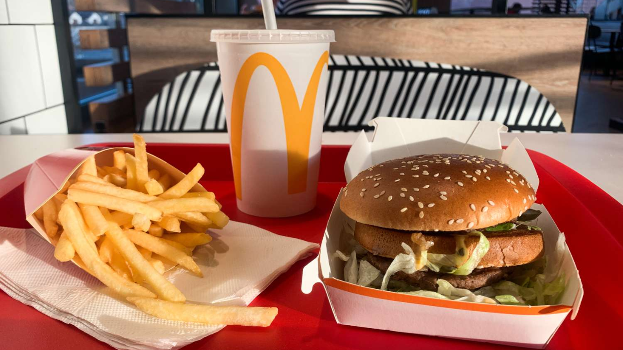 50-Cent Double Cheeseburgers? McDonald’s Has a Sweet Deal for National Cheeseburger Day