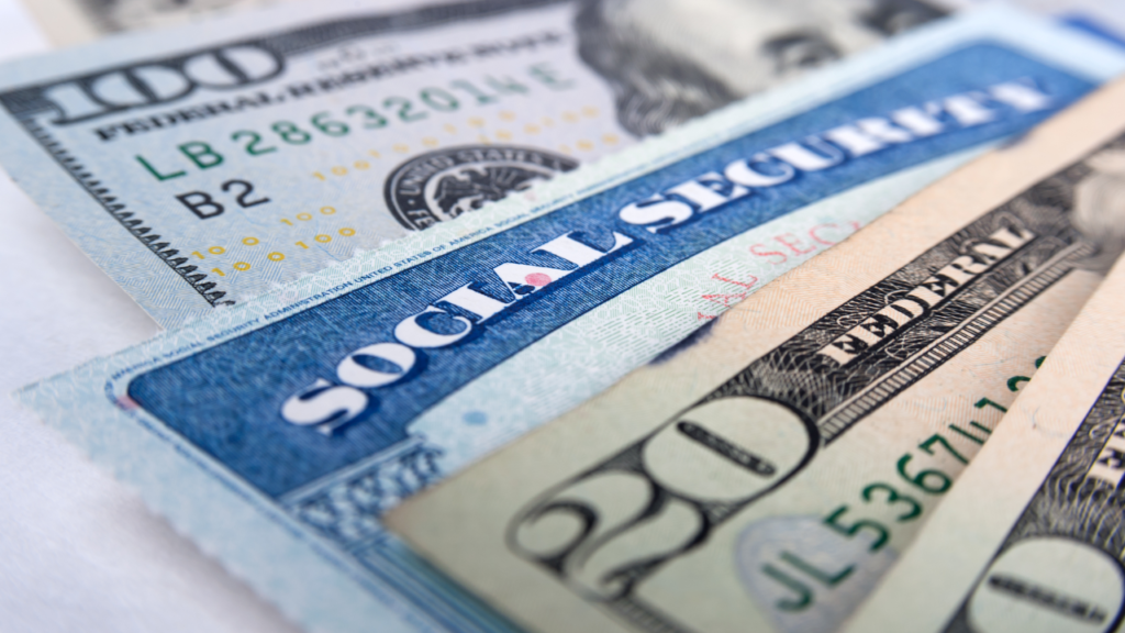 When’s the Right Time to Collect Social Security? A Simple Guide to Choosing Between 62 and 66